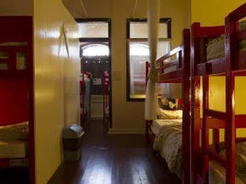 Hotel Sleepy Sam's 2*